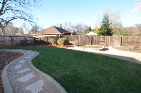 2682 La Rinconada Pl, Redding, CA 96002 photo 15
