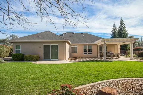 4172 Brittany Dr, Redding, CA 96002 photo 8