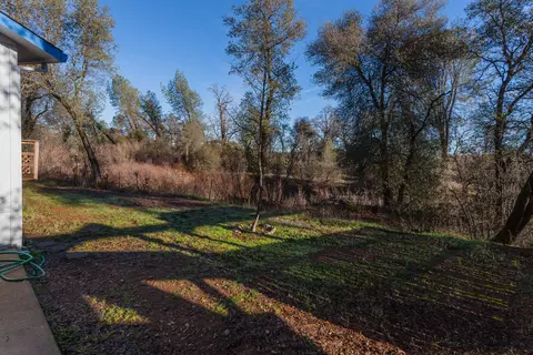 10709 Old Oregon Trl, Redding, CA 96003 photo 24