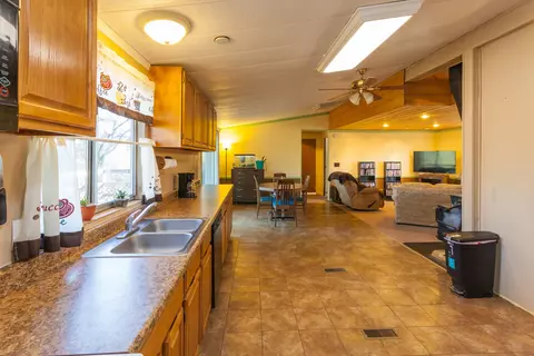10709 Old Oregon Trl, Redding, CA 96003 photo 17