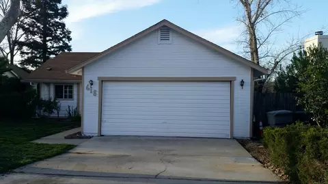 618 Brock Dr, Redding, CA 96003 photo 2