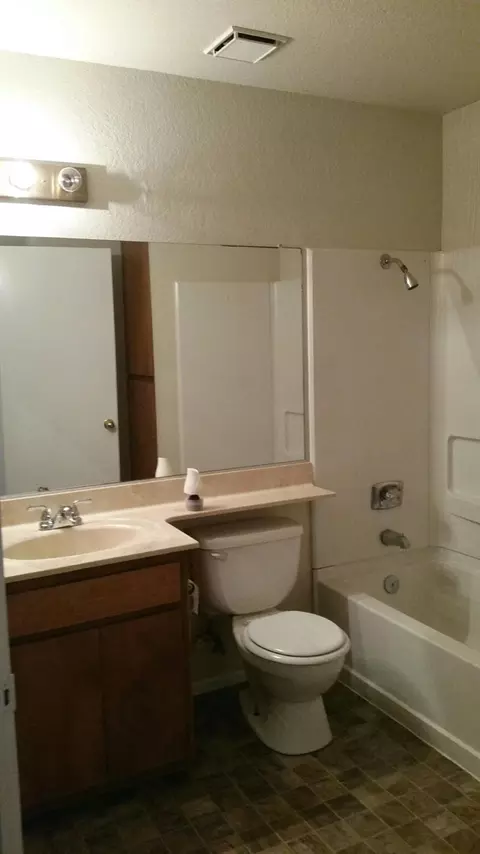 618 Brock Dr, Redding, CA 96003 photo 7