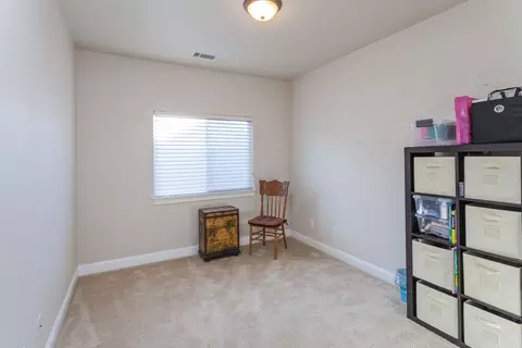 1318 Bonhurst Dr, Redding, CA 96003 photo 25