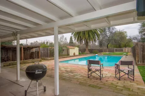 110 Wilshire Dr, Redding, CA 96002 photo 32