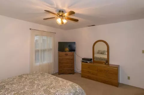 110 Wilshire Dr, Redding, CA 96002 photo 14