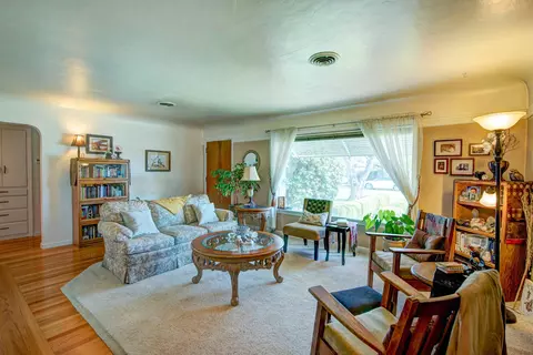 1754 Verda St, Redding, CA 96001 photo 9