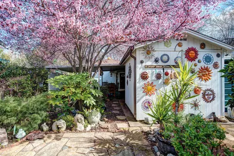 1754 Verda St, Redding, CA 96001 photo 40