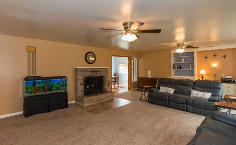 2550 Baier Rd, Redding, CA 96003 photo 4