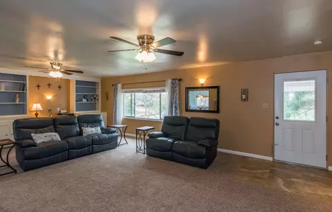 2550 Baier Rd, Redding, CA 96003 photo 3