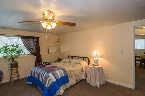 2550 Baier Rd, Redding, CA 96003 photo 22