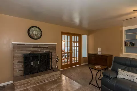 2550 Baier Rd, Redding, CA 96003 photo 5