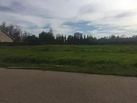 22515 Brady, Red Bluff, CA 96080 photo 4