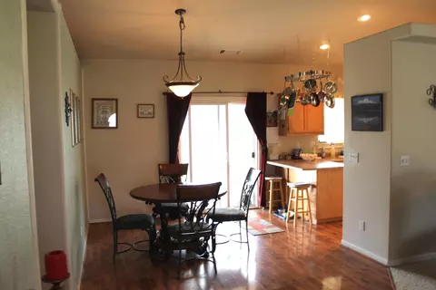 6546 Creekside St, Redding, CA 96001 photo 5