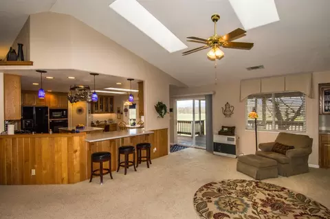 11764 Stillwater Way, Redding, CA 96003 photo 9