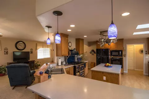 11764 Stillwater Way, Redding, CA 96003 photo 13
