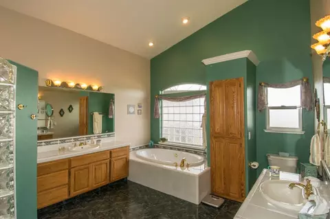 11764 Stillwater Way, Redding, CA 96003 photo 24