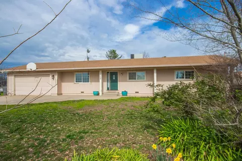 20158 Jill Ln, Redding, CA 96003 photo 1