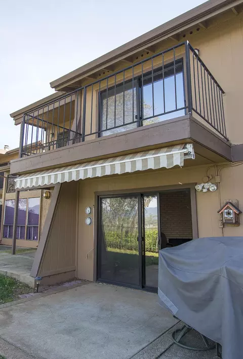 1921 Bechelli Ln, Redding, CA 96002 photo 2