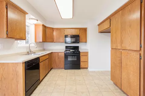 3121 Aster St, Anderson, CA 96007 photo 14