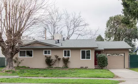 3121 Aster St, Anderson, CA 96007 photo 1