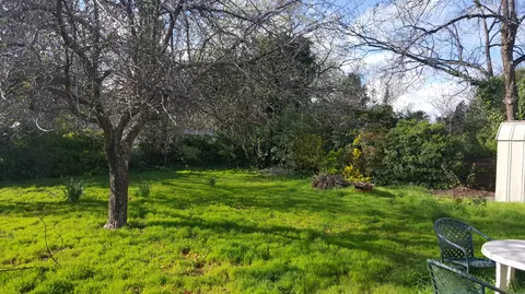 2858 Blue View St, Redding, CA 96002 photo 6