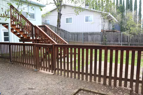 1694 Ridge Dr, Redding, CA 96001 photo 8