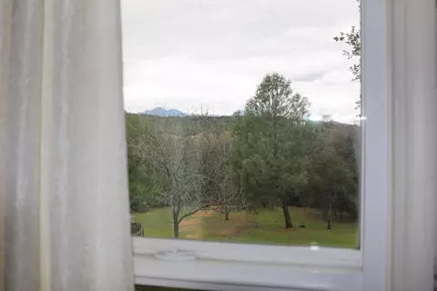 1694 Ridge Dr, Redding, CA 96001 photo 30