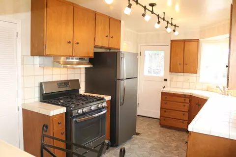 1694 Ridge Dr, Redding, CA 96001 photo 23