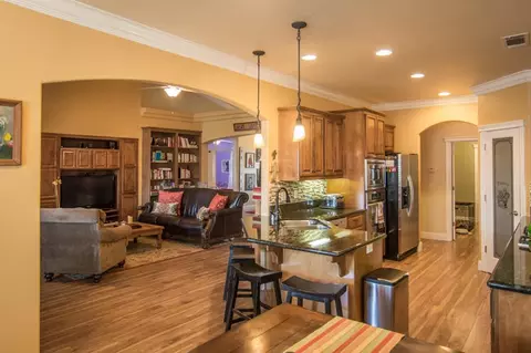 2075 Cilantro Dr, Redding, CA 96003 photo 5