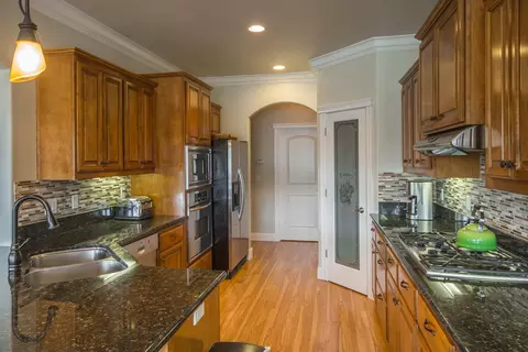 2075 Cilantro Dr, Redding, CA 96003 photo 10