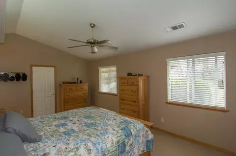 11338 Rugby Hill Dr, Redding, CA 96003 photo 17