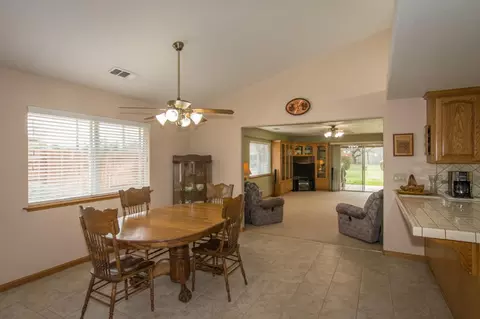 11338 Rugby Hill Dr, Redding, CA 96003 photo 8
