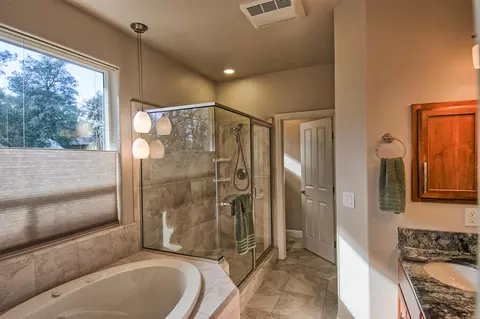 6950 Panda Ct, Anderson, CA 96007 photo 14