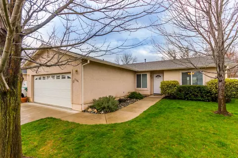 3706 Vinewood Dr, Anderson, CA 96007 photo 1