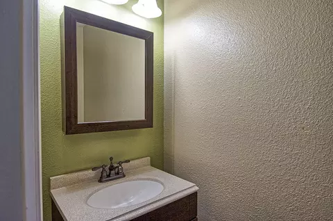 2510 Toyon St, Anderson, CA 96007 photo 13