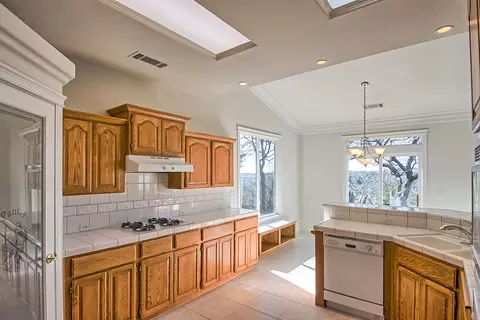 910 Stanford Pl, Redding, CA 96003 photo 18