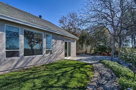 910 Stanford Pl, Redding, CA 96003 photo 30
