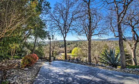 910 Stanford Pl, Redding, CA 96003 photo 24