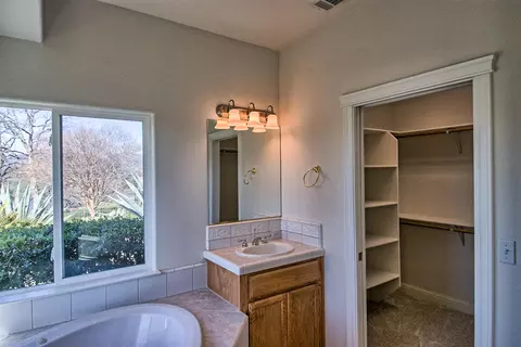 910 Stanford Pl, Redding, CA 96003 photo 36