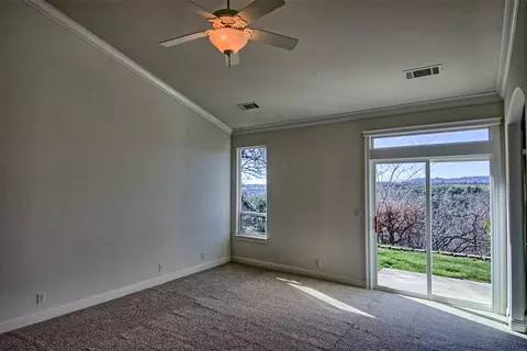 910 Stanford Pl, Redding, CA 96003 photo 40