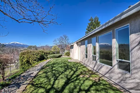 910 Stanford Pl, Redding, CA 96003 photo 26