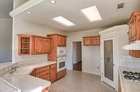 910 Stanford Pl, Redding, CA 96003 photo 17