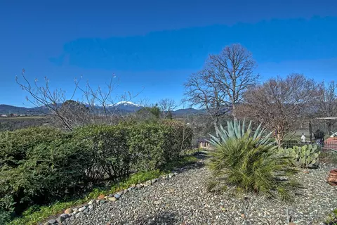 910 Stanford Pl, Redding, CA 96003 photo 28