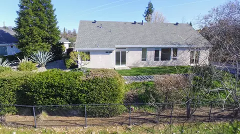 910 Stanford Pl, Redding, CA 96003 photo 65