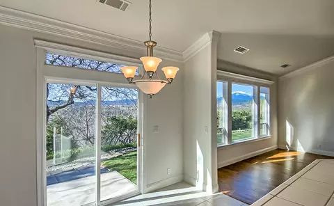 910 Stanford Pl, Redding, CA 96003 photo 19