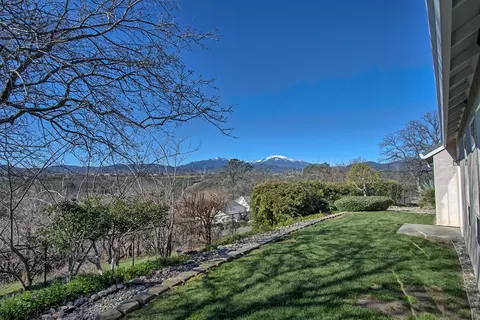 910 Stanford Pl, Redding, CA 96003 photo 20
