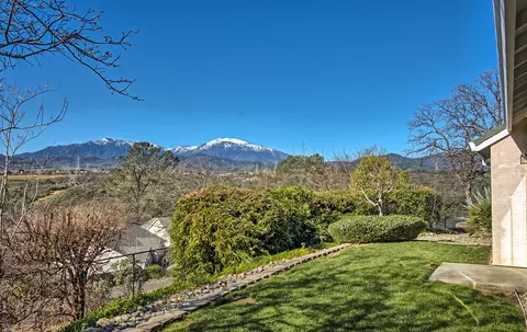 910 Stanford Pl, Redding, CA 96003 photo 21