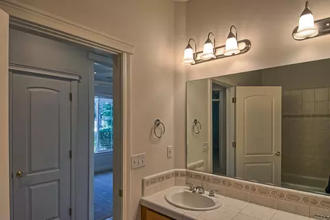 910 Stanford Pl, Redding, CA 96003 photo 48