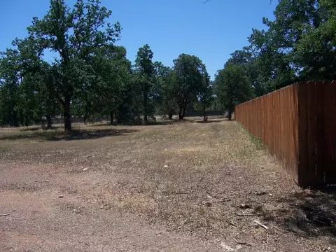 3565 Oasis Rd, Redding, CA 96003 photo 2