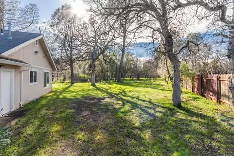 2188 Kimber Ct, Redding, CA 96002 photo 21